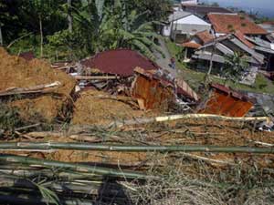 706 Bangunan di Bogor Rusak Akibat Bencana Alam Selama September 2024