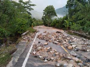 Lalu Lintas Gayo Lues-Aceh Tenggara Lumpuh Total Akibat Banjir Bandang