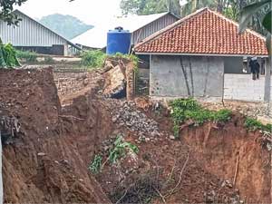 Longsor Susulan di Pesantren Sukabumi Mengakibatkan 4 Meninggal dan 5 Luka-luka